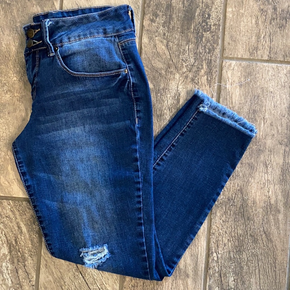 Royalty size 6 jeans